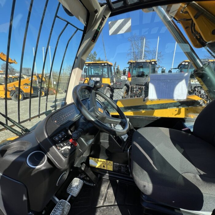 JCB 535-95 (9) Duży