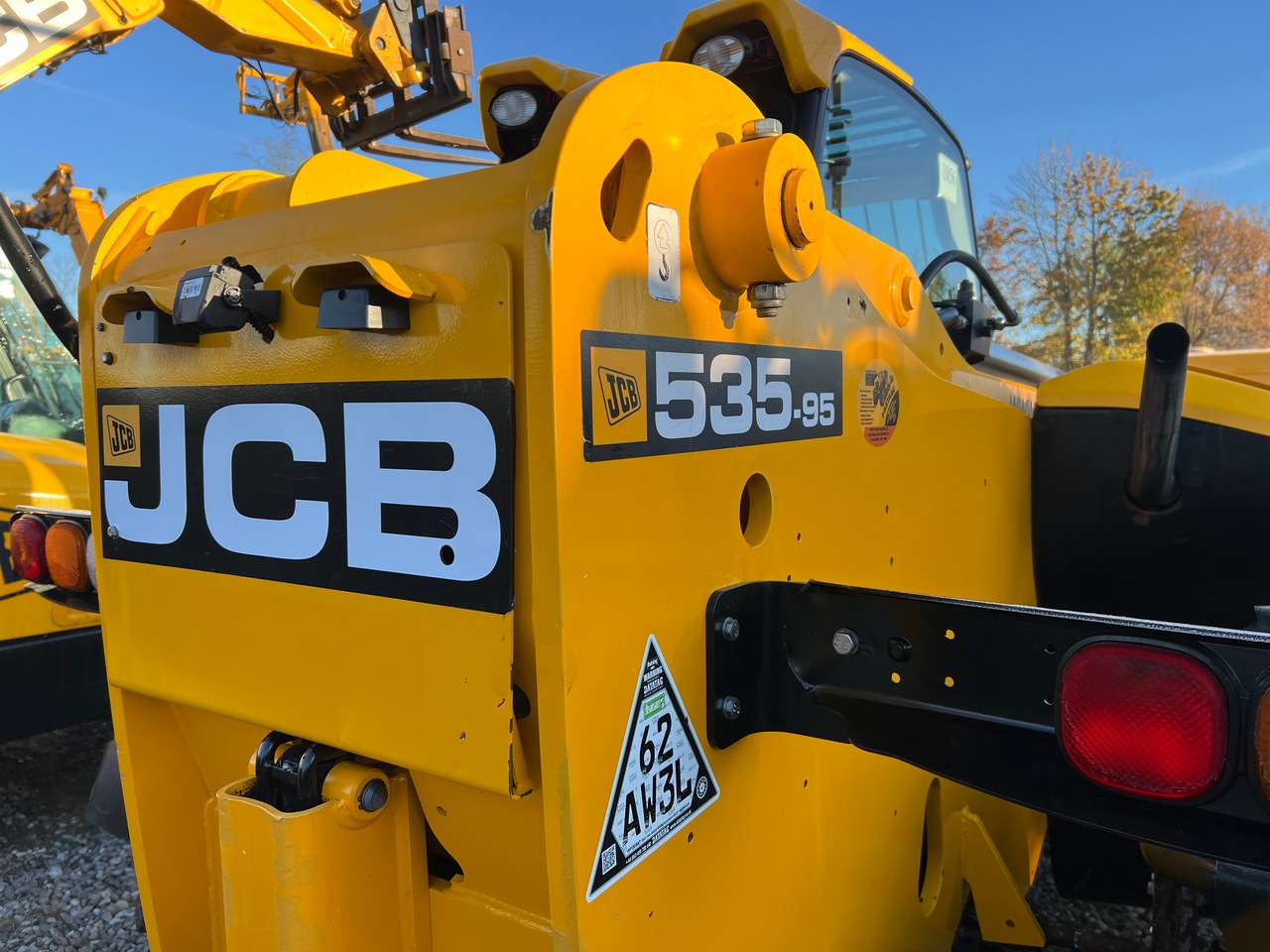 JCB 535-95(19)