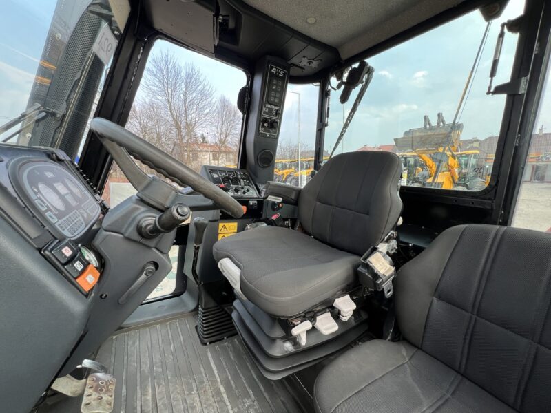 JCB FASTRAC 2170 (11)