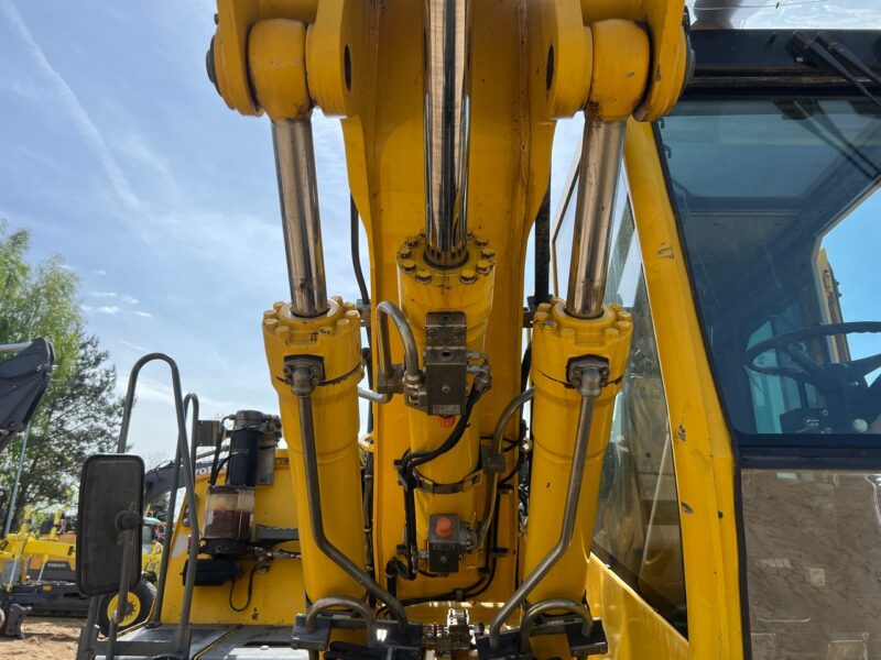 Liebherr A900CZW(10)