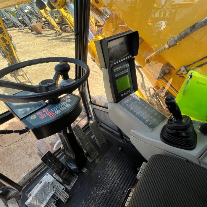 Liebherr A900CZW(11)