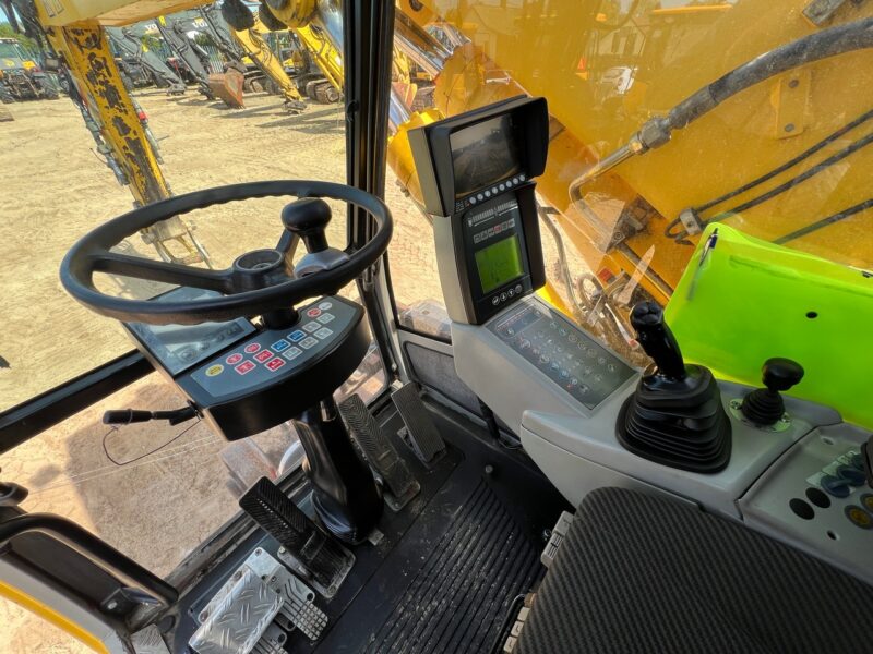 Liebherr A900CZW(11)