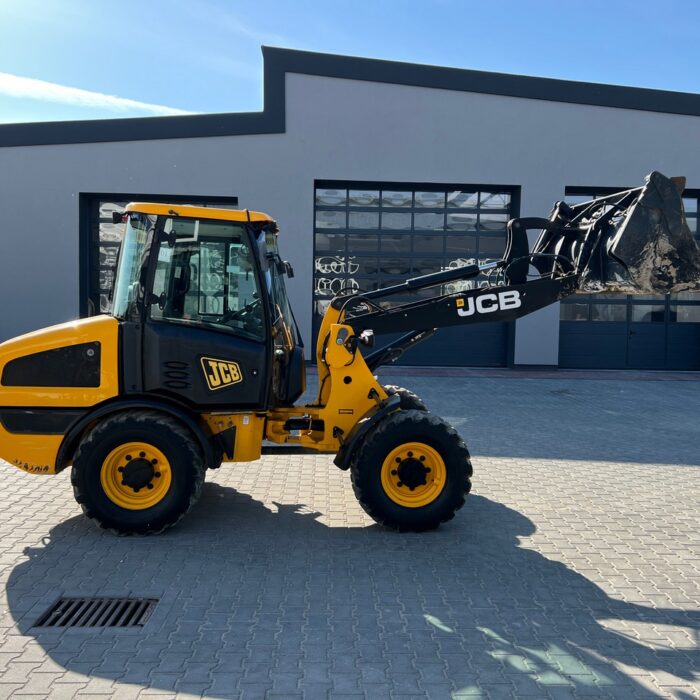 JCB406(6)