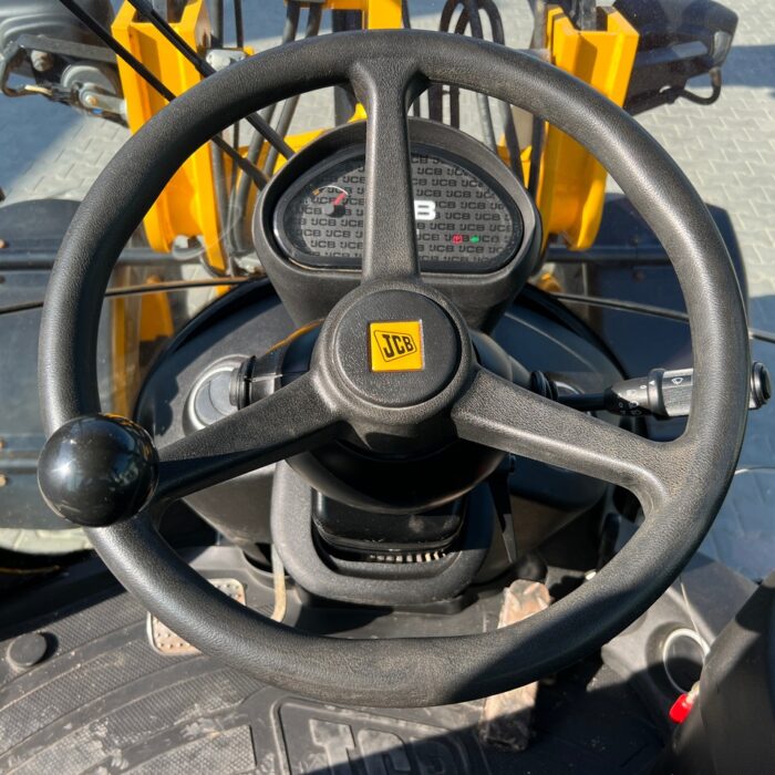 JCB406(9)