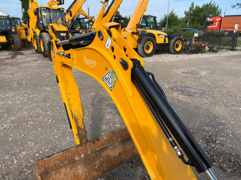 JCB 16C-1(12)JPG