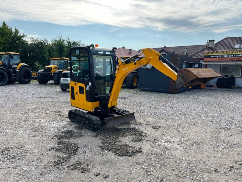 JCB 16C-1(7)JPG
