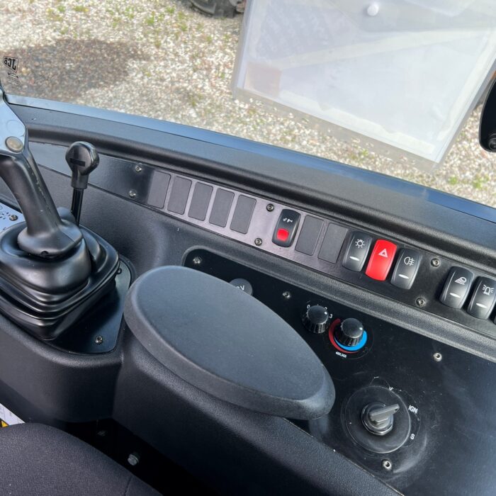 .JCB 406TM(10)JPG