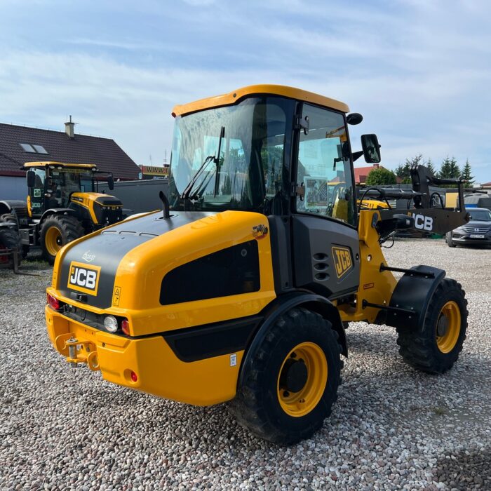 .JCB 406TM(5)