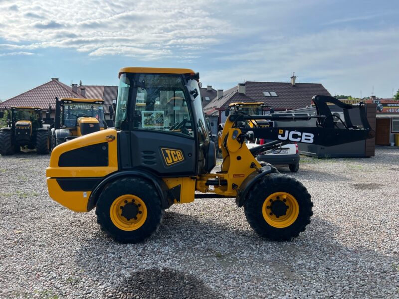.JCB 406TM(6)JPG