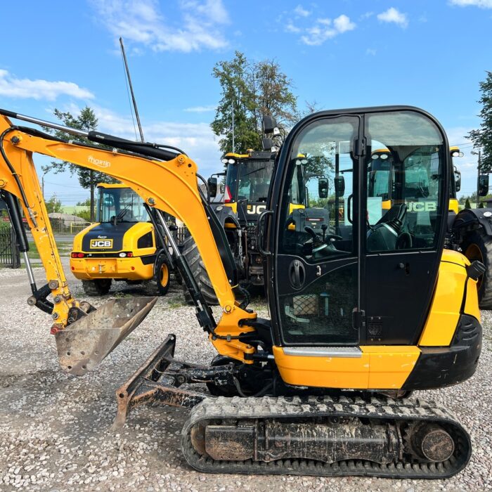 JCB 8026CTS(2)