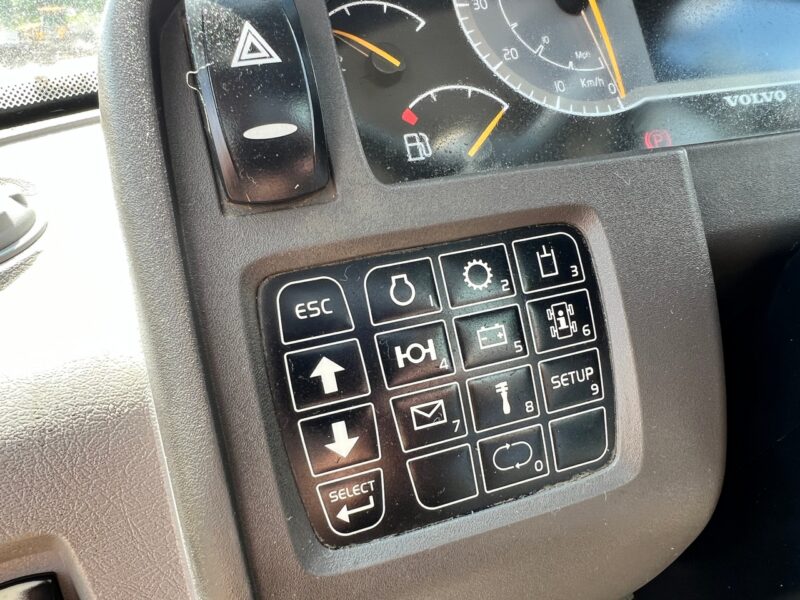 Volvo L150H(12)JPG