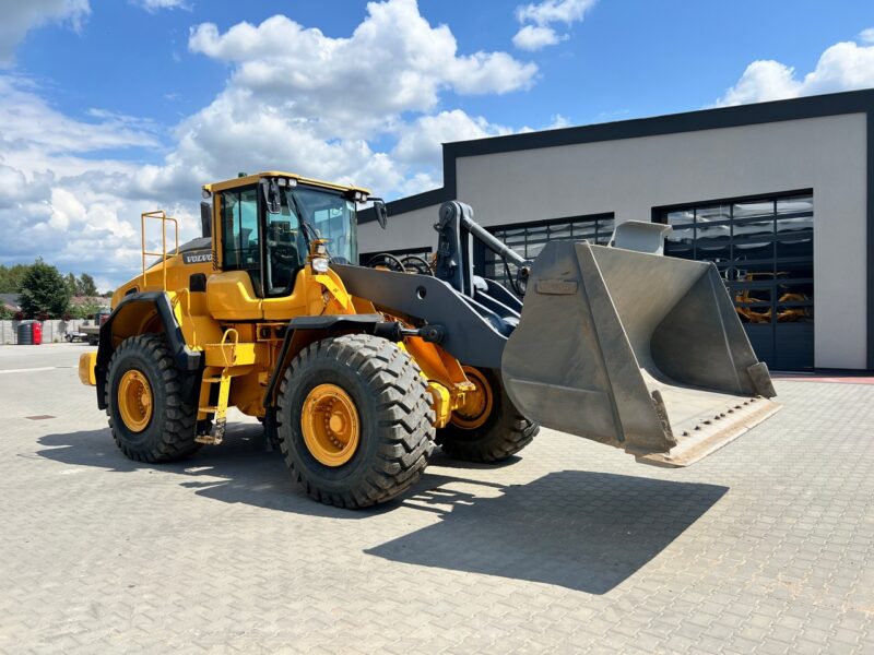 Volvo L150H(7)JPG