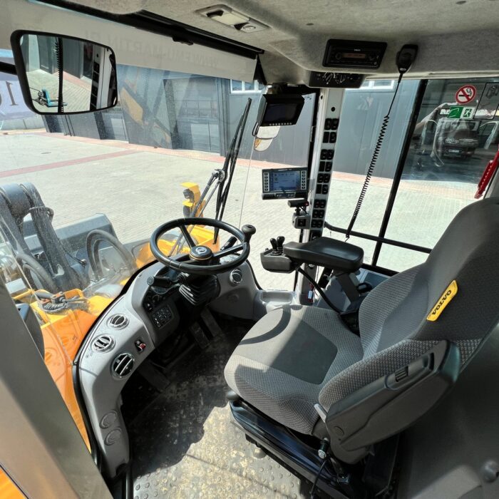 Volvo L150H(9)JPG