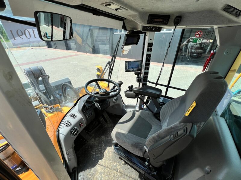 Volvo L150H(9)JPG