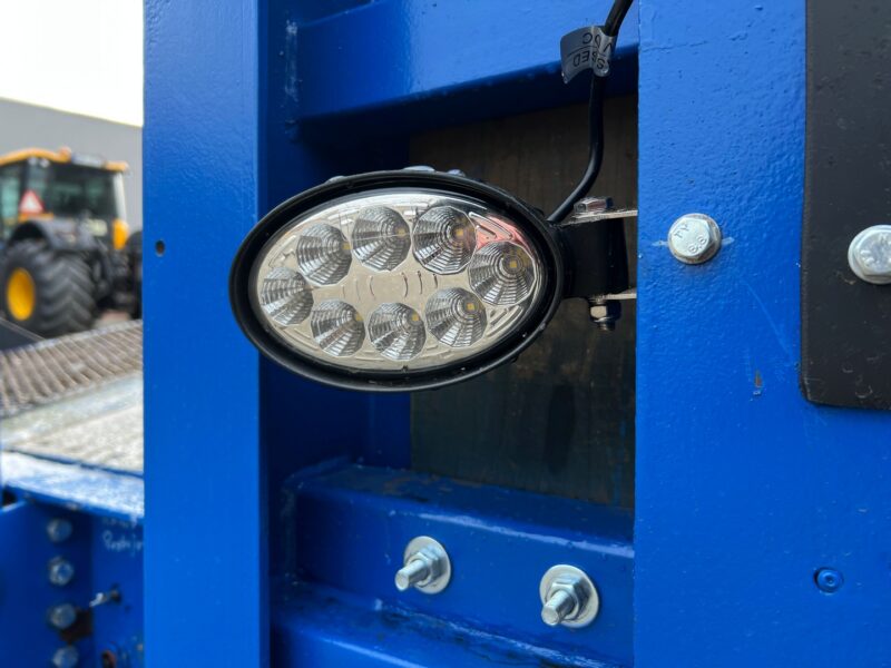 ANDOVER (11)