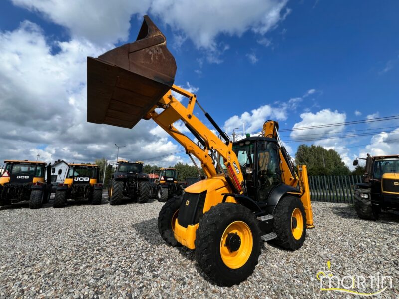 JCB 5CX(1)