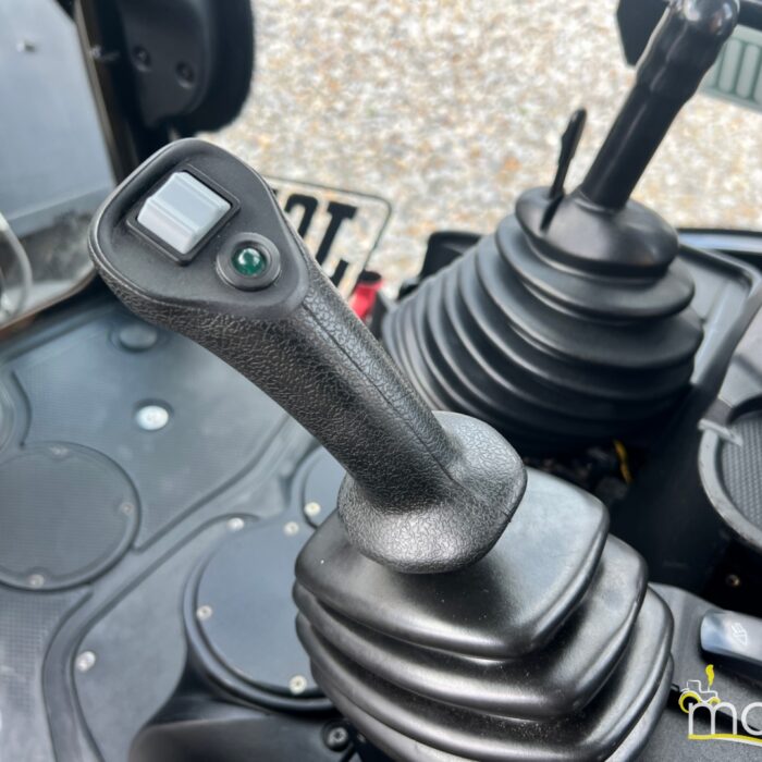 JCB 5CX(14)