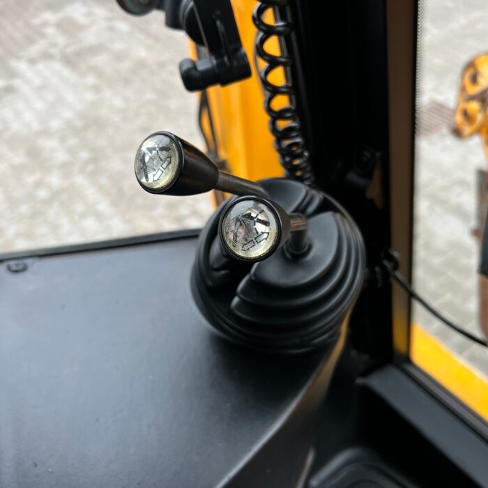 JCB 5CX(15)