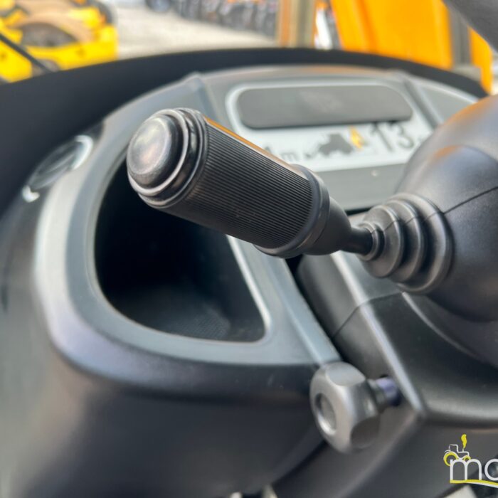 JCB 5CX(16)