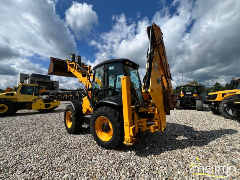 JCB 5CX(3)