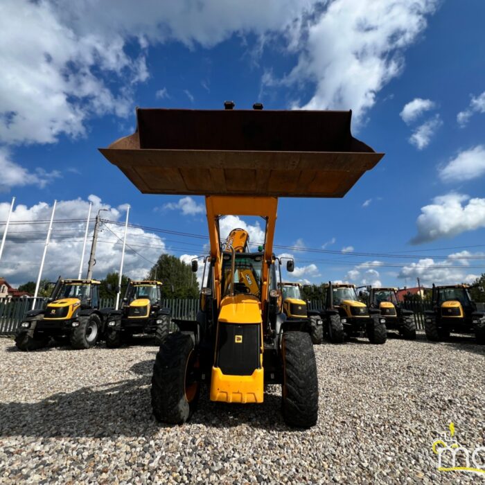 JCB 5CX(8)