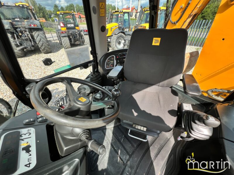 JCB 5CX(9)