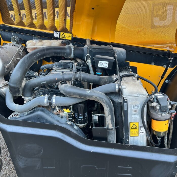 JCB-535-95(16)