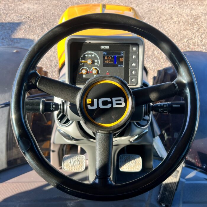 JCB Fastrac 4220(10)