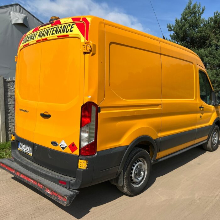 FORD TRANSIT (18)