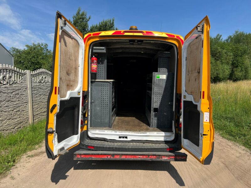 FORD TRANSIT (27)