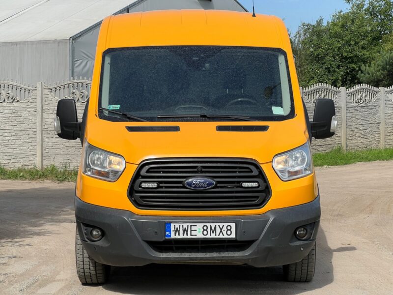 FORD TRANSIT (3)