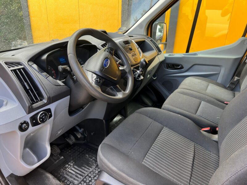 FORD TRANSIT (31)