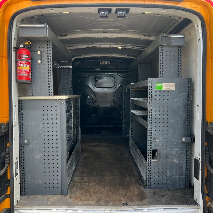 FORD TRANSIT (38)