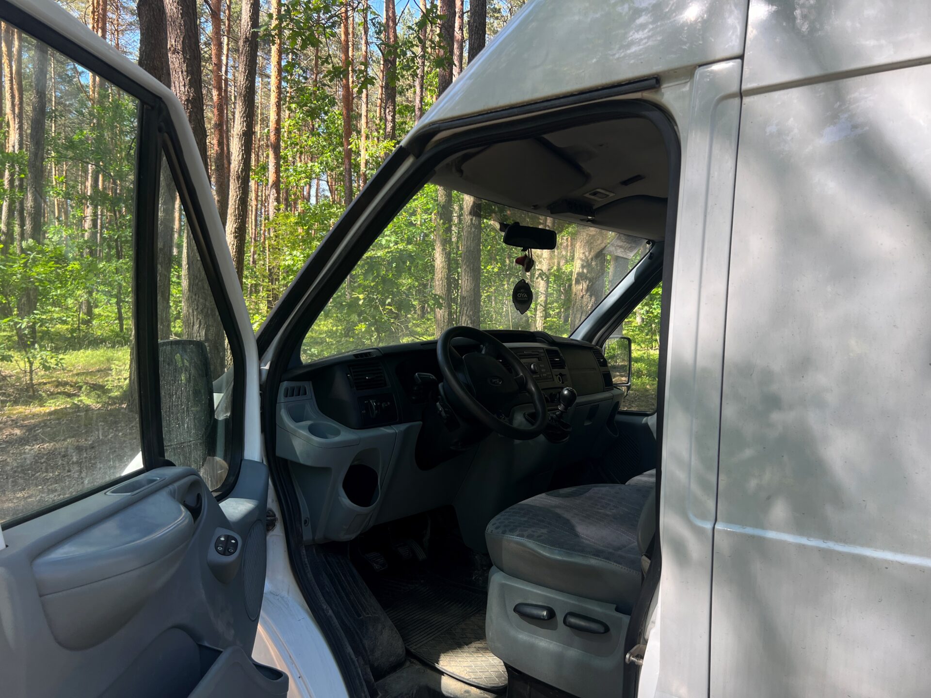 FORD TRANSIT 4X4 (11)