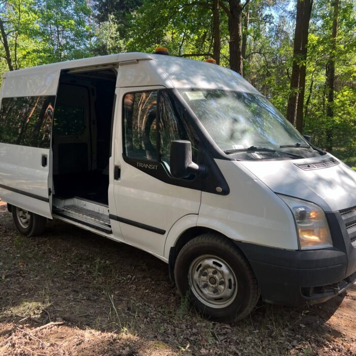 FORD TRANSIT 4X4 (13)