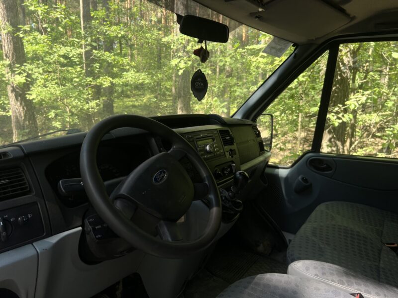 FORD TRANSIT 4X4 (17)