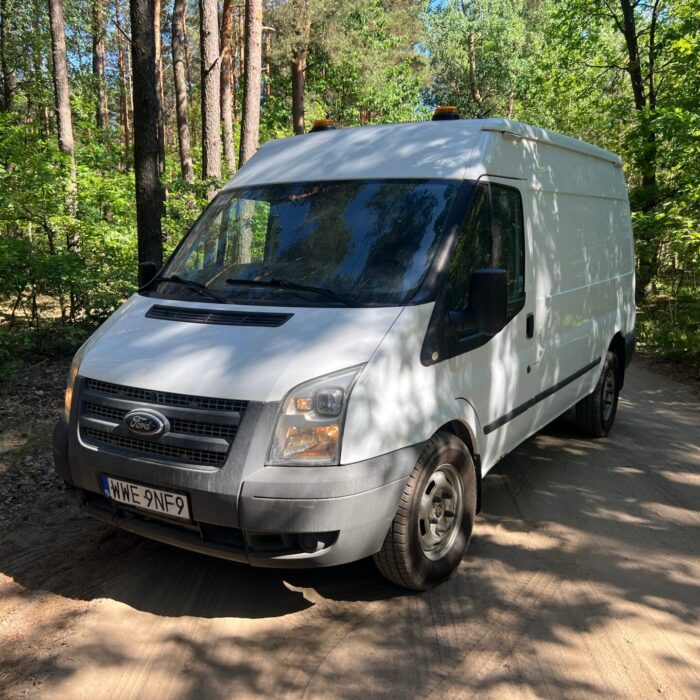 FORD TRANSIT 4X4 (2)