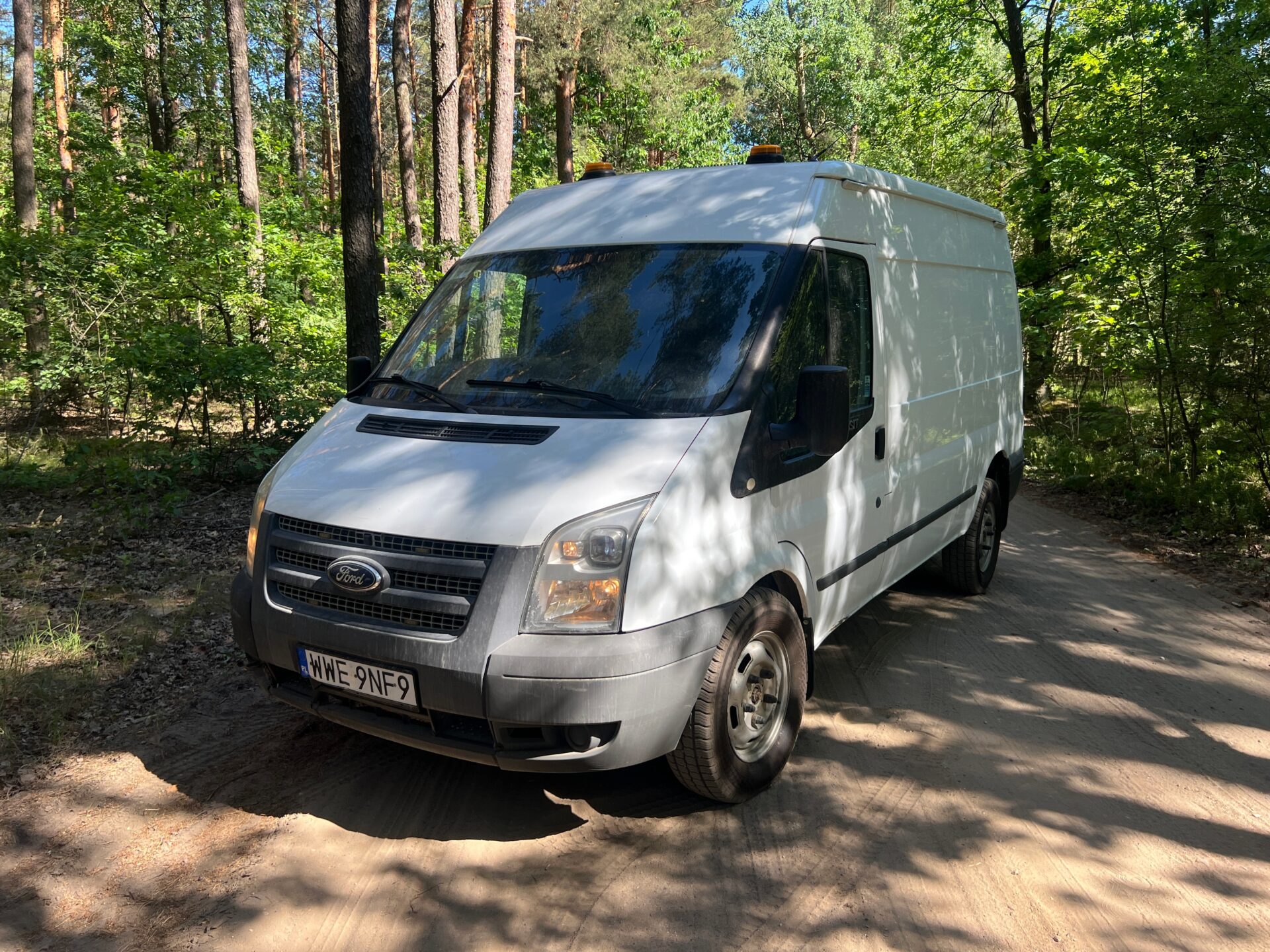 FORD TRANSIT 4X4 (2)