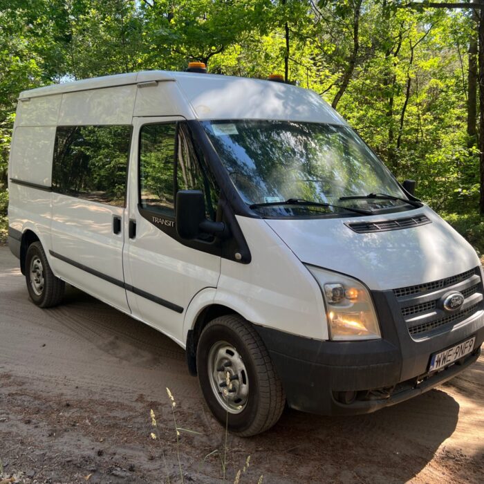 FORD TRANSIT 4X4 (4)