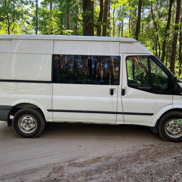 FORD TRANSIT 4X4 (5)