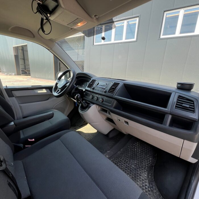 VOLKSWAGEN TRANSPORTER (20)