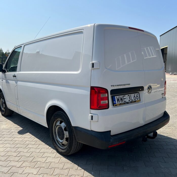 VOLKSWAGEN TRANSPORTER (28)