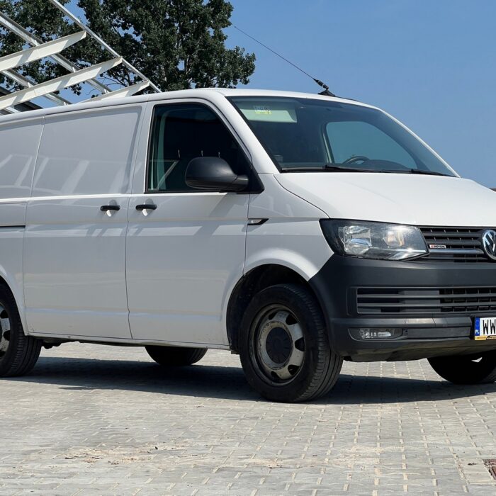VOLKSWAGEN TRANSPORTER (35)