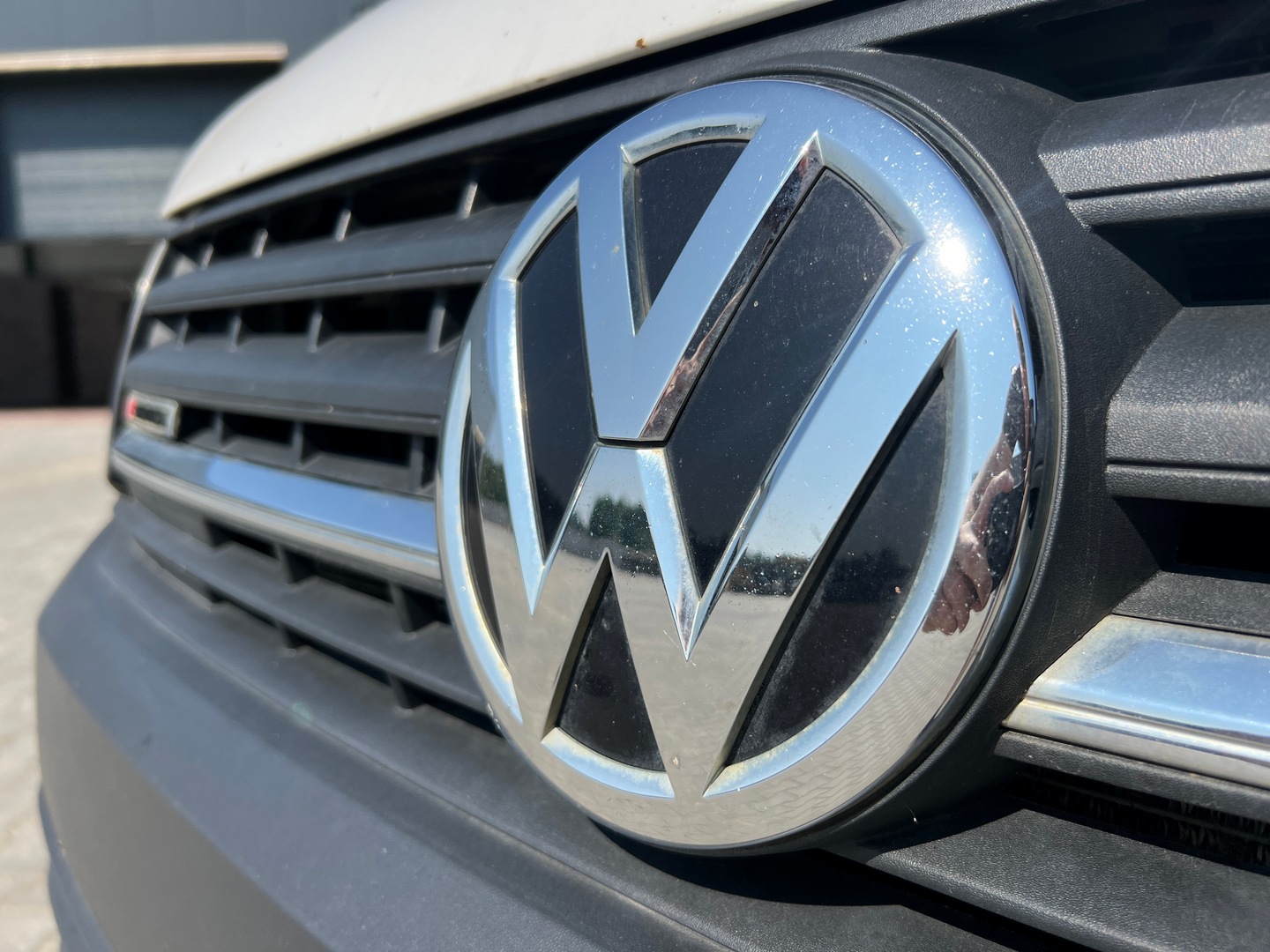 VOLKSWAGEN TRANSPORTER (6)