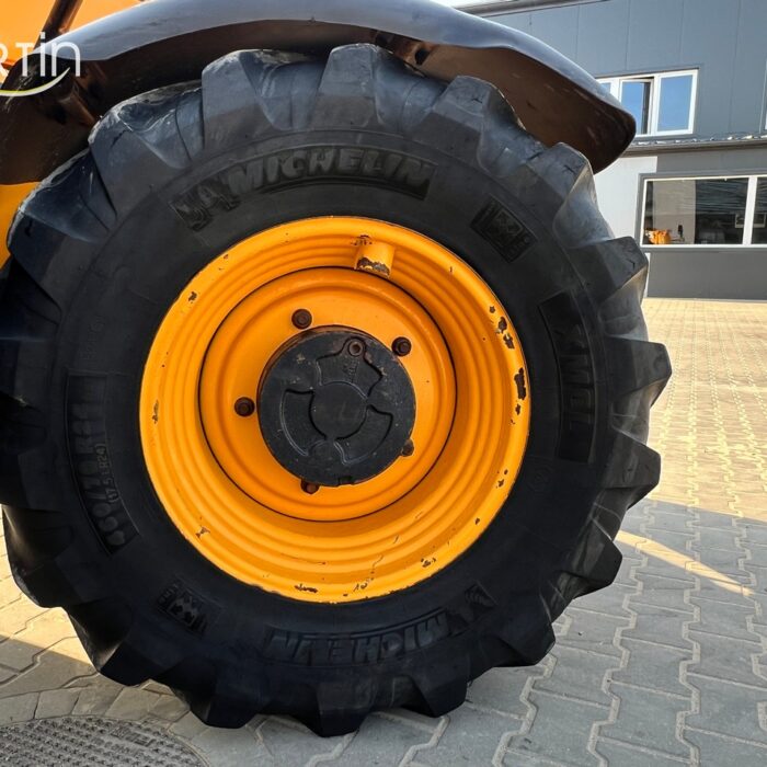 JCB 536-60 Agri Super(17)