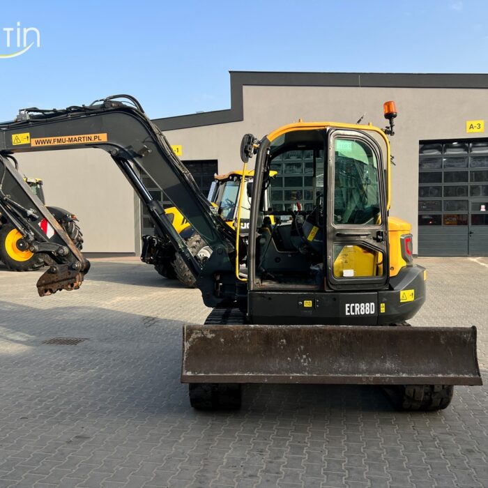 Volvo ECR88D(2)