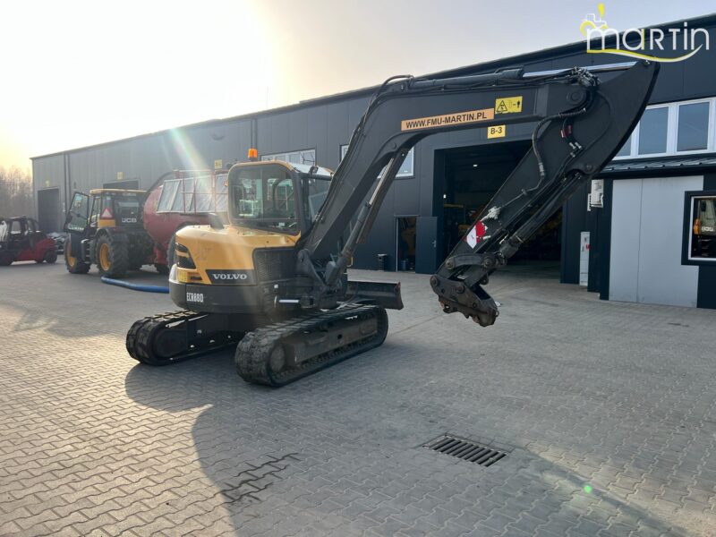 Volvo ECR88D(8)