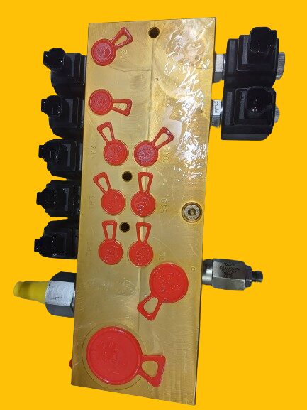 ZAWÓR ZAWIESZENIA JCB 332/T8776