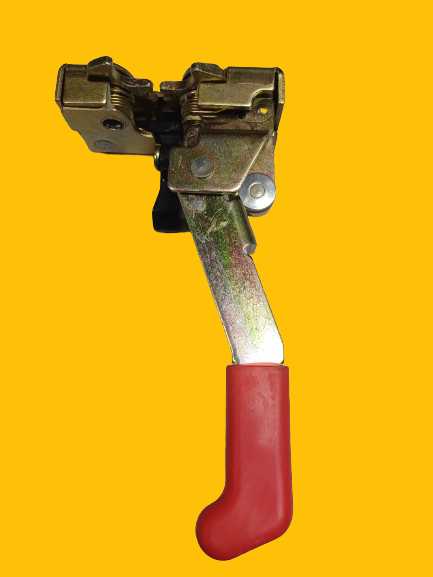 ZAMEK DRZWI PRAWYCH JCB KOPARKO-ŁADOWARKA 826/11106