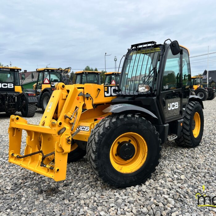 JCB 531-70 | 2015 | 110 KM | 7M | 3,1T | POWERSHIFT | 4x4 | ŁADOWARKA TELESKOPOWA JCB